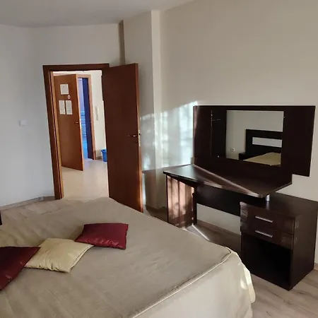 Sun Palace דירה